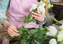 Flower Care Guide 4 Flower Care Guide_Fresh Flowers
