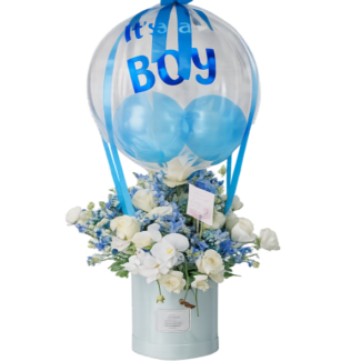 Baby boy flowers It's a Boy balloon & luxury hatbox – Kaiflora